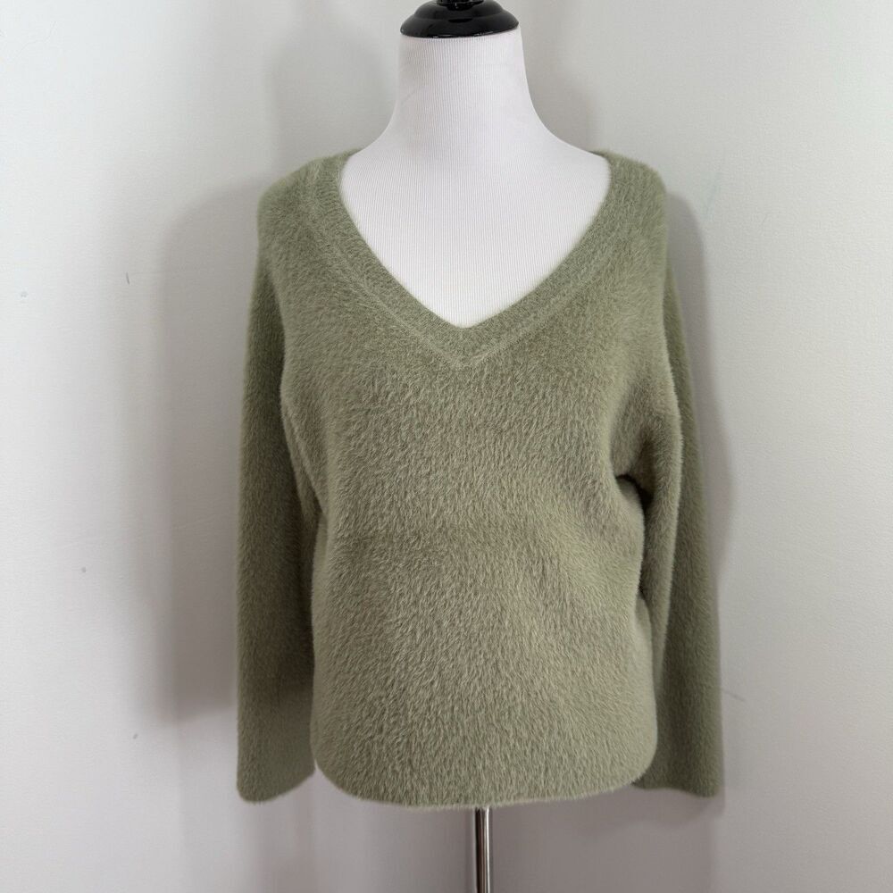 Rachael Zoe Sweater Small Teddy Bear Fluffy Fuzzy V-Neck Soft Green Cozy Warm